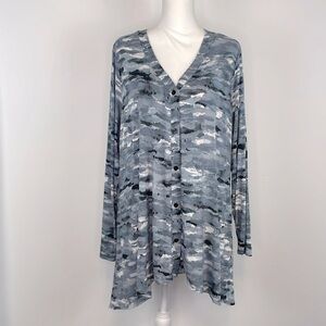 LOGO by Lori Goldstein Blue/Gray/White Camo Button Down Cardigan/Top. Size 1X